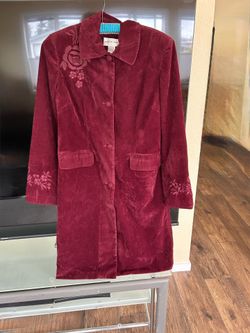 Gorgeous Newport News Lady’s Coat