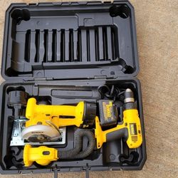 DeWalt Power Tool Set