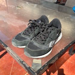 Reebok Men’s Size 10 Sneakers - Good Condition