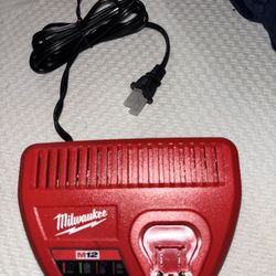 Milwaukee M12 Single Battery Charger 