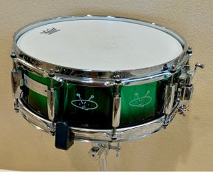 Pearl Morgan Rose signature series snare drum