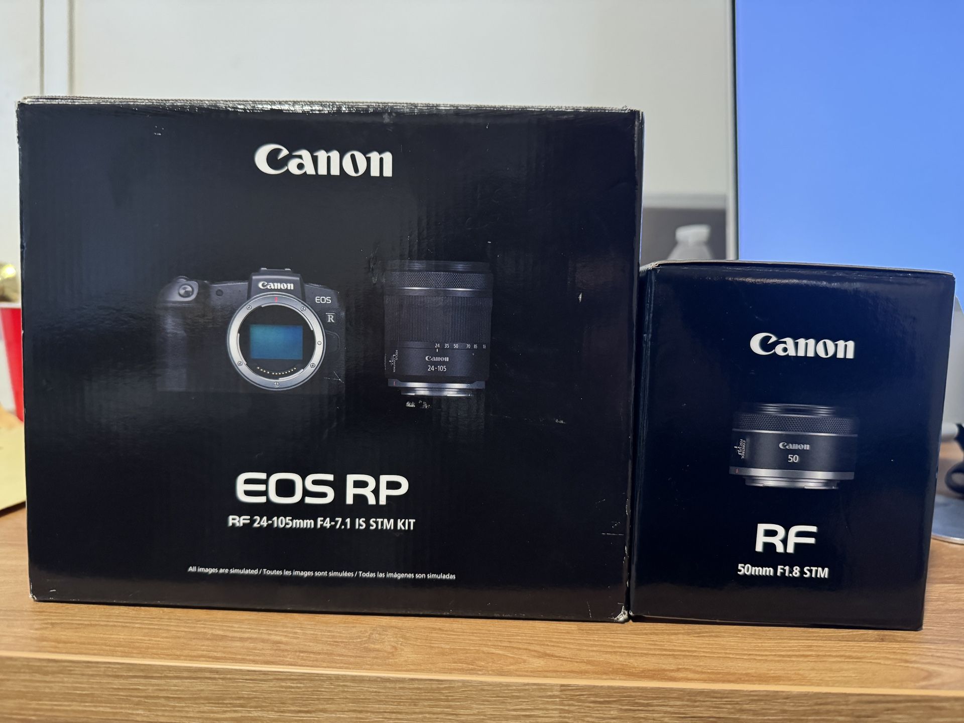 Canon EOS RP Full Frame Mirrorless Camera + Two RF Lenses Bundle Rf 24-105mm + 3 Batteries 