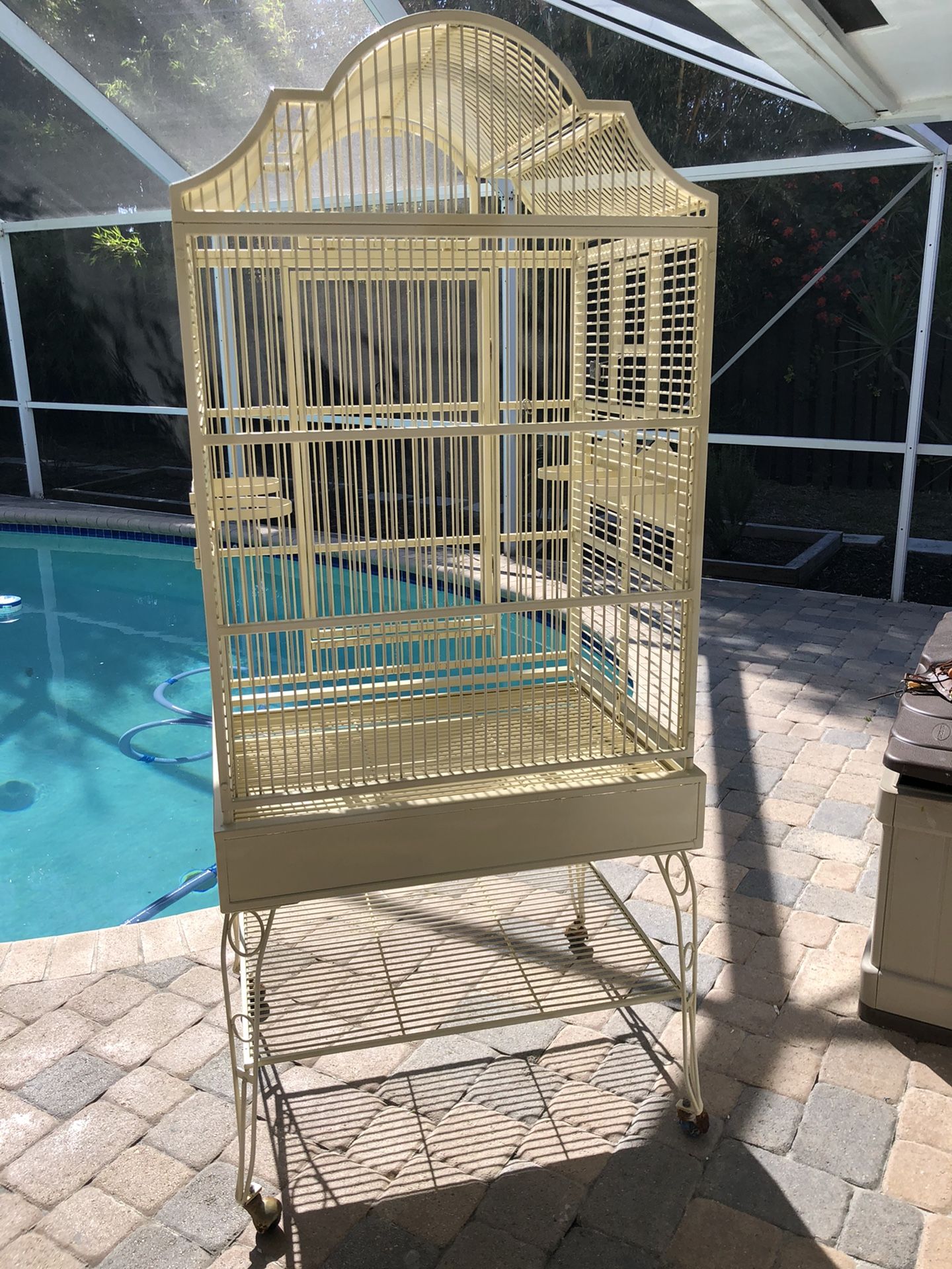 Bird / Parrot Cage