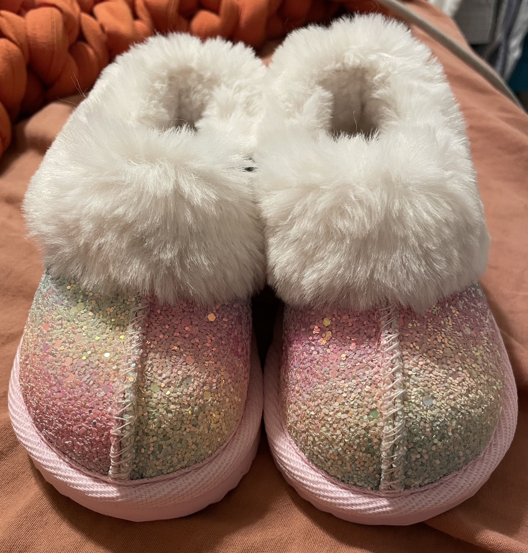 Infant Girl’s Faux Fur Trim Slippers