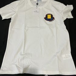 MONCLER T-SHIRT NEW!! (ALL SIZE AVAILABLE ) 100% Authentic 