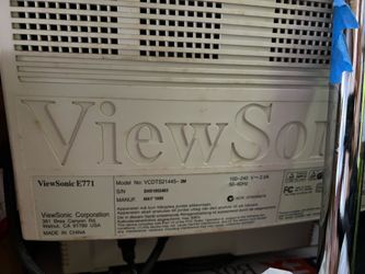 ViewSonic E771 17" CRT VGA Monitor Gaming RetroGaming