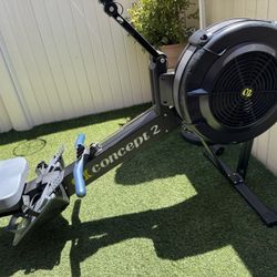 Concept2 Model D Rowing Machine