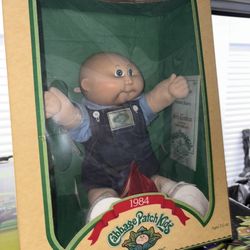 Vintage 1984 Cabbage Patch Doll