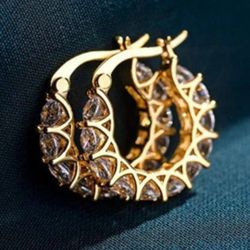 Rhinestone Earrings: The huggies earrings 
