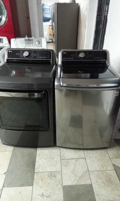 L.G. WASHER AND GAS DRYER.