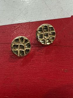 Nugget earrings