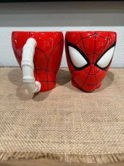Marvel Spider-Man 20 oz Ceramic Mugs – Silver Buffalo – Set of 2