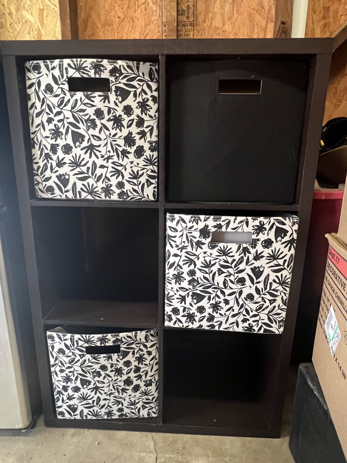 6 Cube Organizer Shelf