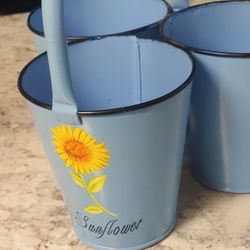 Cute Triple. Plant Pots