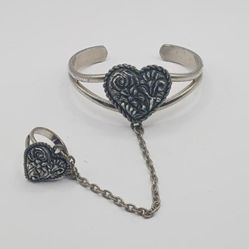Vintage Signed EJC 95’ Cuff Bracelet & Size 6  Ring Set

Heart slave bracelet 