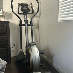 Elliptical trainer