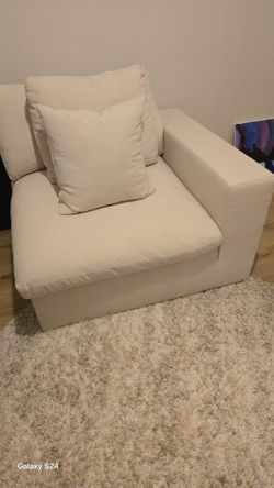 Single Chair