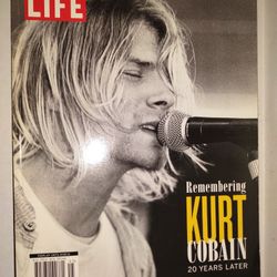 Life Books Remembering Kurt Cobain, 20 Years Later Special Edition Magazine 2014