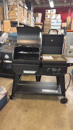 Pit boss  combo grill propane and wood pellet