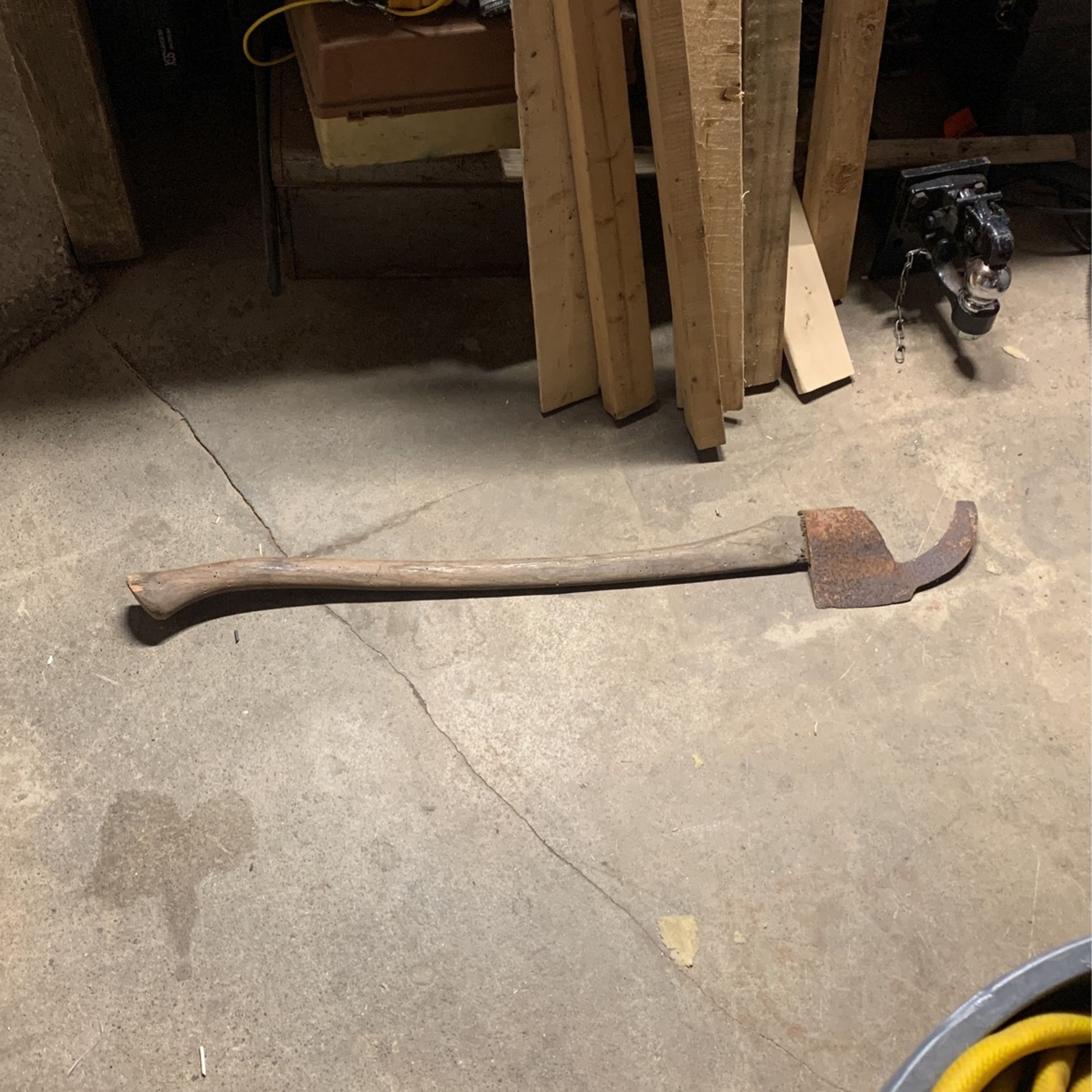 Axe