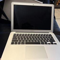 MacBook Air (2017)