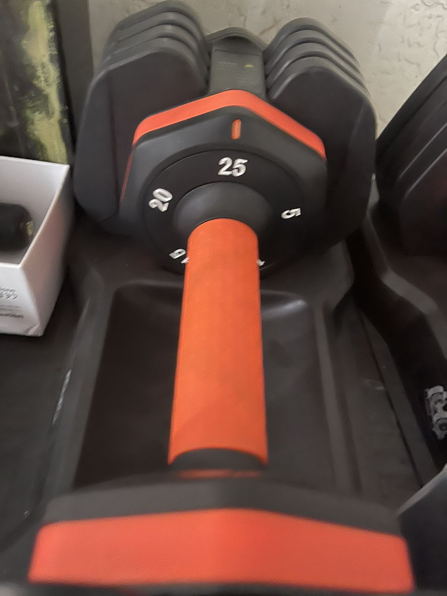 Adjustable Dumbbell Set