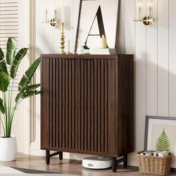 New assembled 6-Tier Shoe Cabinet with Shutter Doors, Large Wooden Shoe Organizer Rack with Adjustable Shelves, Modern Farmhouse Hidden Storage Furnit