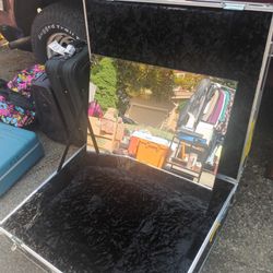 28x24 Artist Projection Mirror w/Case