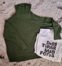 1x Fashion Nova long sleeve turtle neck