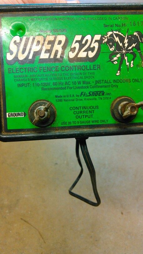 Super 525 electric fence controller