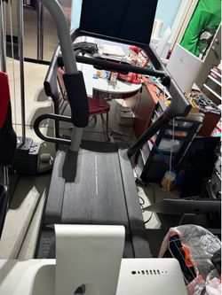 Pelaton treadmill
