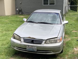 2000 Toyota Camry LE