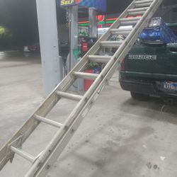28 Ft Ladder
