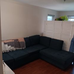 Storage Pod Unit Items For Sale. (Must Pickup - Cash Only) 