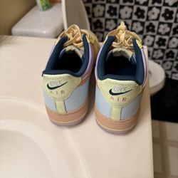 Men Nike Air Size 10