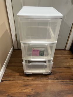 Storage cart 12 1/8” x 14 3/8” x 26 3/8”