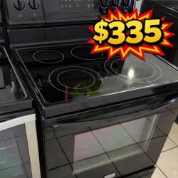 Black Stove Glass Top Frigidaire/ Warranty Included ✅