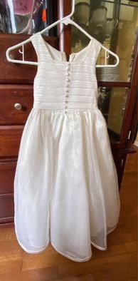 Girls Flower Girl Or First Communion Dress. Approx Size 10. See Measurements. 