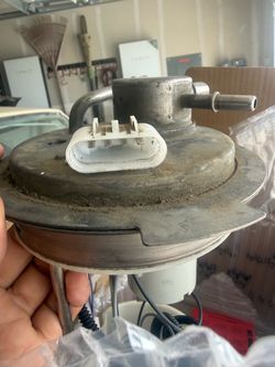 2006 Silverado gas Pump