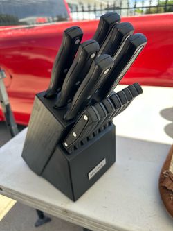 KNIFE SET