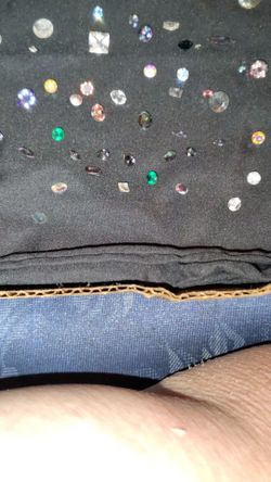 Loose gemstones