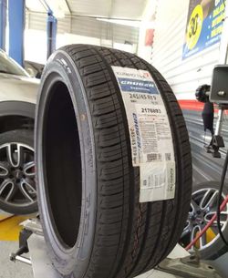 245/45/19 New Set Of Tires