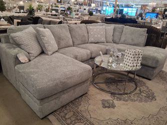 Plush & Soft Sectional set