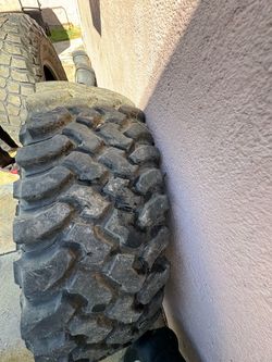 35 inch tire / wheel headlock