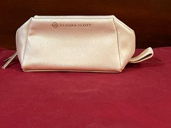 Kendra Scott Pink Makeup Bag