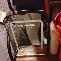 Portable Mini Fridge 