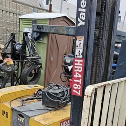 Yale Stand Up Forklift 