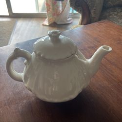 Porcelain Tea Pot
