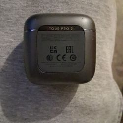 JBL TOUR PRO 2 WIRELESS 