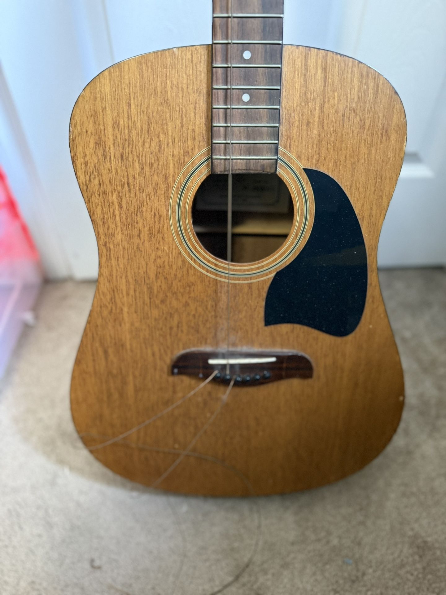 Guitar For sale, “No strings Attached”